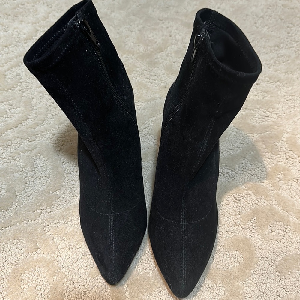 Steve Madden black boots